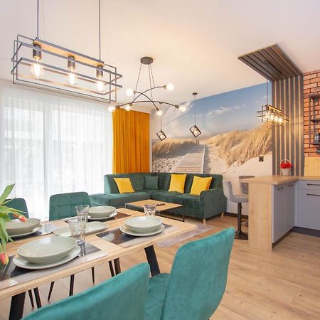 Apartament Terenia プツク エクステリア 写真